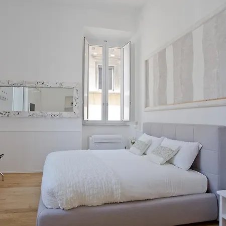 프리모 피아노 스위트 게스트하우스 4*